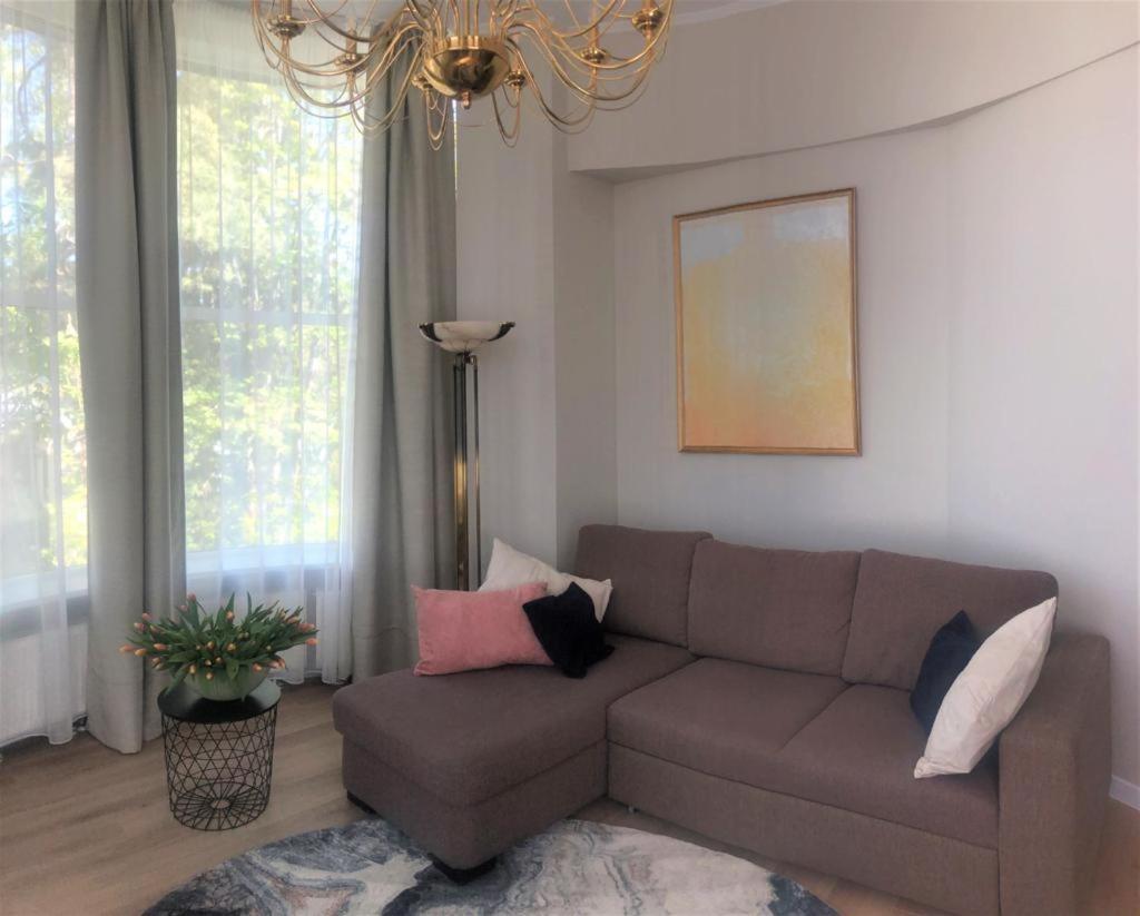 Alve Apart Hotel Jurmala Bagian luar foto