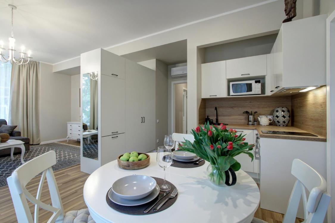 Alve Apart Hotel Jurmala Bagian luar foto